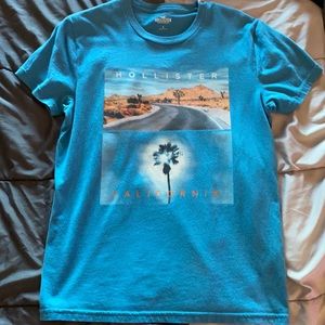 Hollister California Graphic Tee Men Small